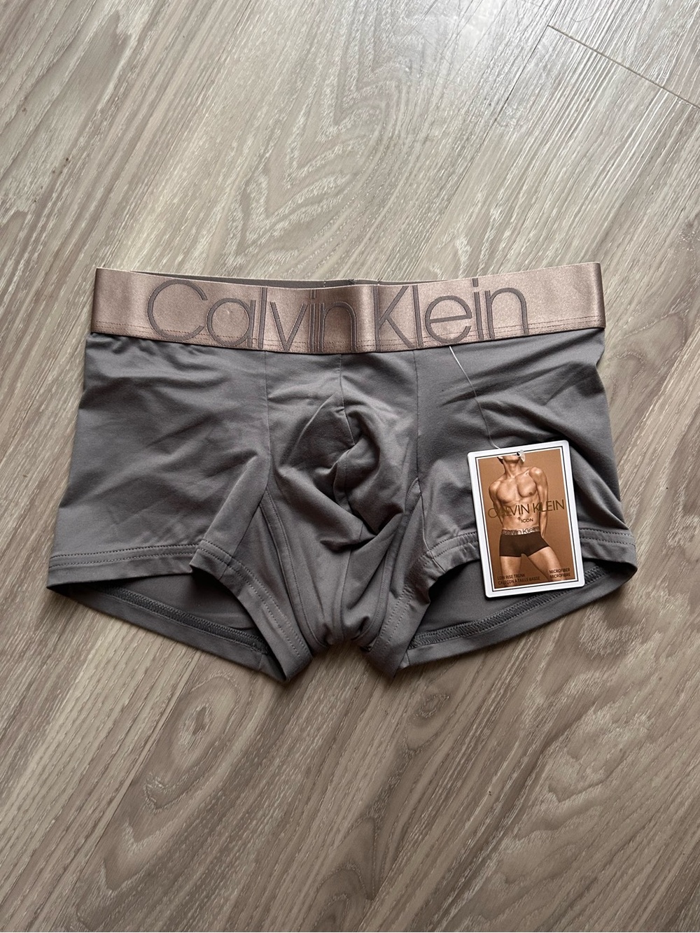 Calvin Klein | Icon Micro Low Rise Trunks in Grey Sky (Small)
